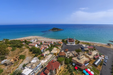 Bozyazı Merkez Cami