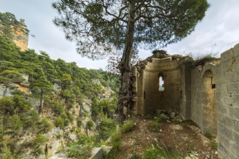 Kızlar Kalesi - Manastır