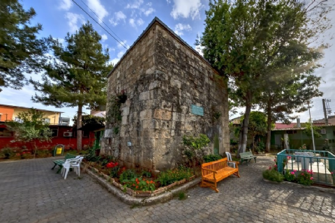 Mencek Baba Shrine