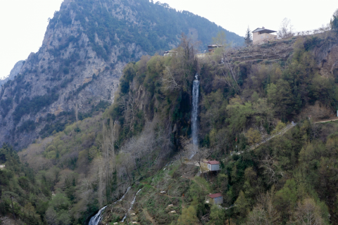 Toroslar Suntras Şelalesi